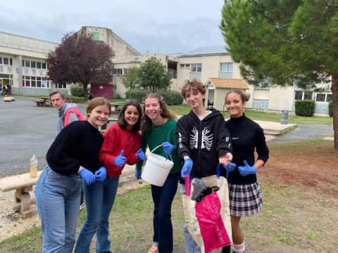 Sensibilisation déchets auprès des élèves du Lycée de la mer et du littoral